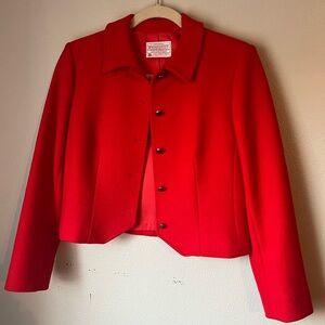 Vintage VTG Pendleton 100% Virgin wool Red Blazer w/silver buttons Size 6